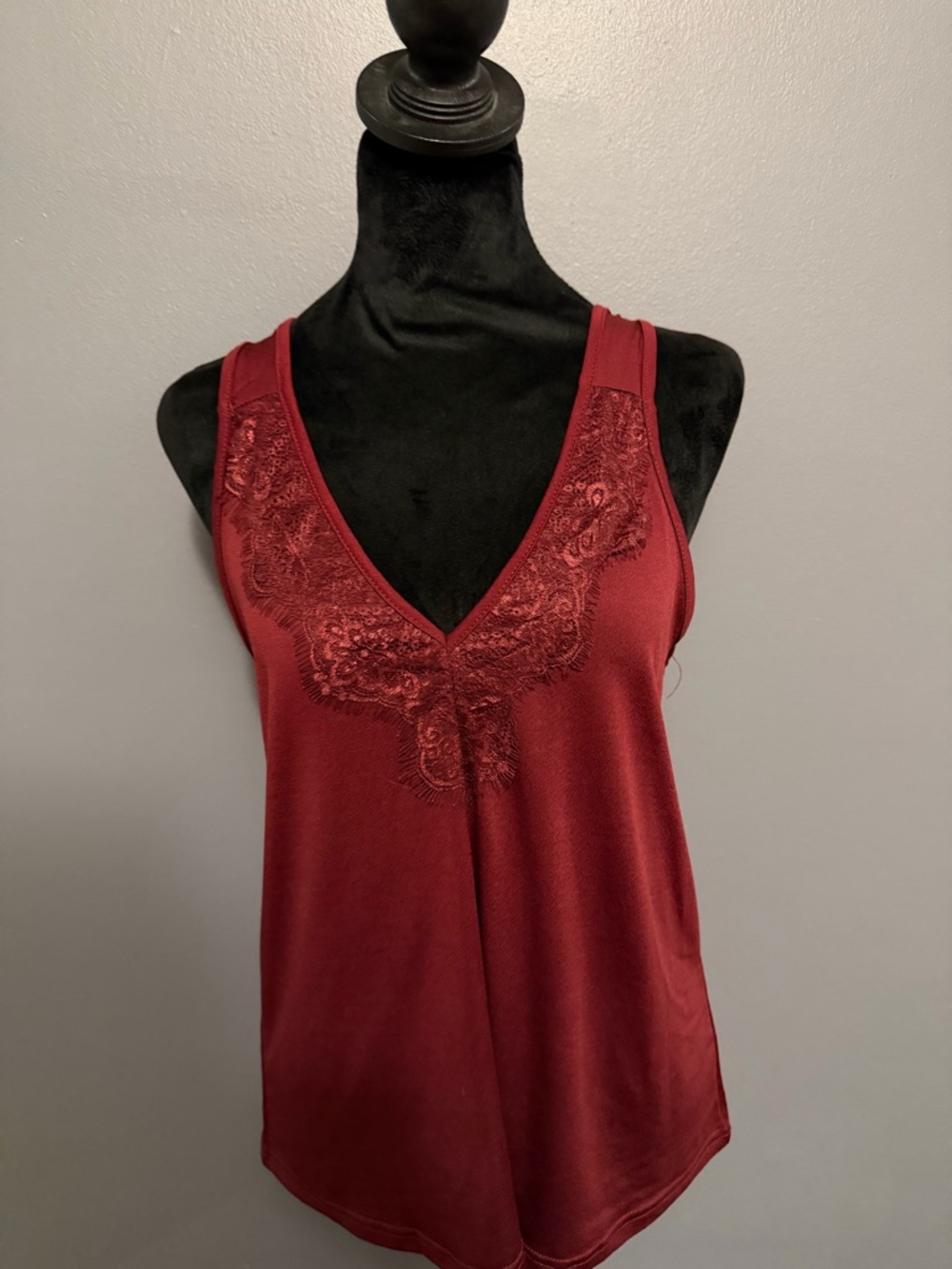 Daytrip Red Lace-Trim V-Neck Tank Top
